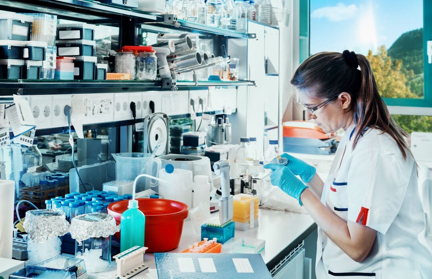 Compliant uniforms for bioscience and chemical engineering from Ace ImageWear Compliant uniforms for bioscience and chemical engineering from Ace ImageWear